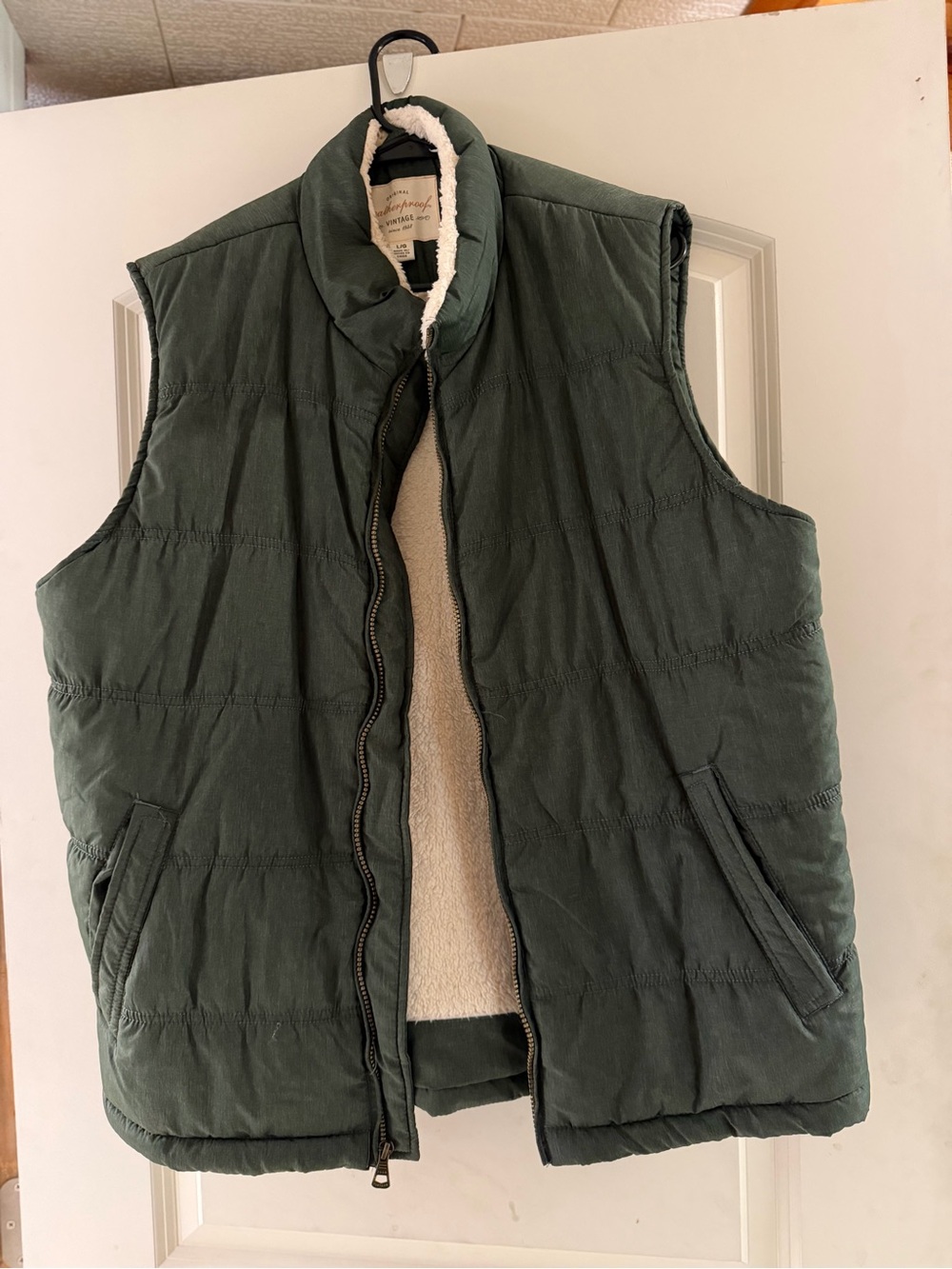 Women’s  Quilted Sherpa-Lined Vest - Olive Green
